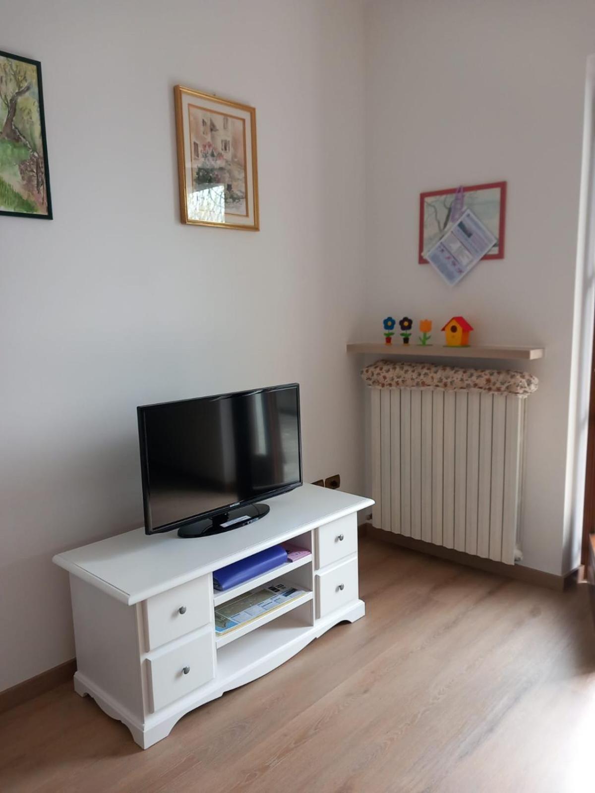 Ferienwohnung Casa Antony Torri Del Benaco Exterior foto
